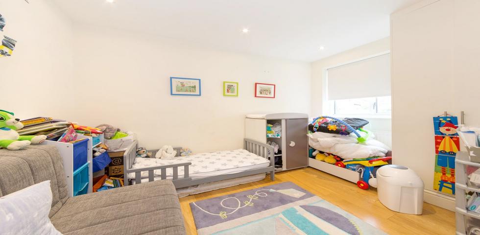 			NEW INSTRUCTION, 2 Bedroom, 1 bath, 1 reception Flat			 Fairhazel Gardens, WEST HAMPSTEAD